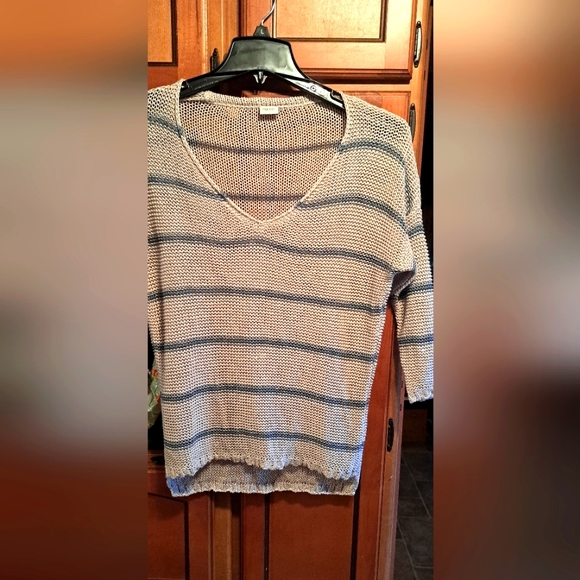 Ladies Poetry 100% Crochet Linen V Neck Pullover Sweater Stripes Size 36 (6-8) - Picture 1 of 9